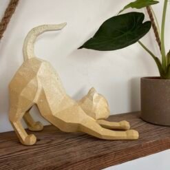 CHAT ETIRE EN RESINE